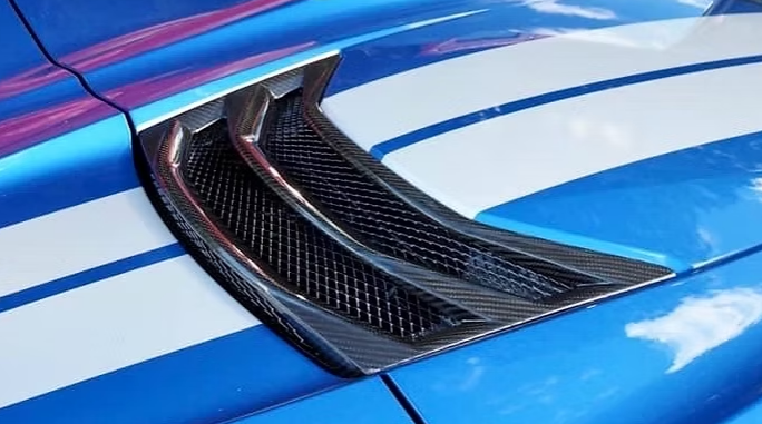 C8 Corvette Carbon Fiber HTC Rear Vent (All Models)