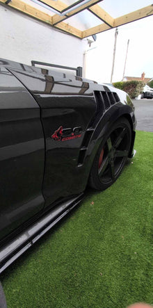 18-23 Ford Mustang GTD Style Front Fenders Pair (Carbon Fibre)